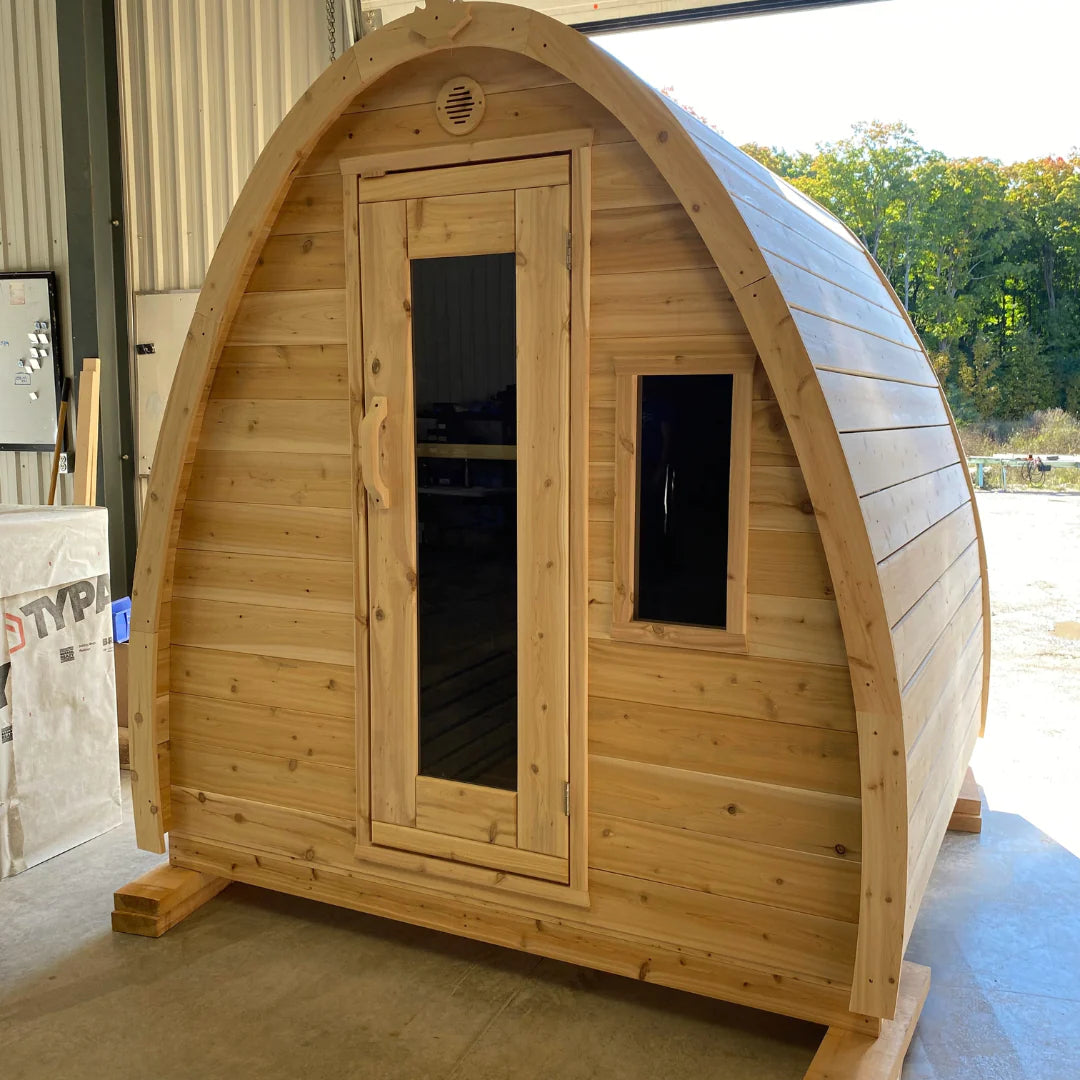 True North Large Pod Outdoor Sauna – Red Cedar, White Cedar, Pine Wood